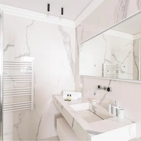Guestready - Montaigne Luxury - Design Apartment Paris