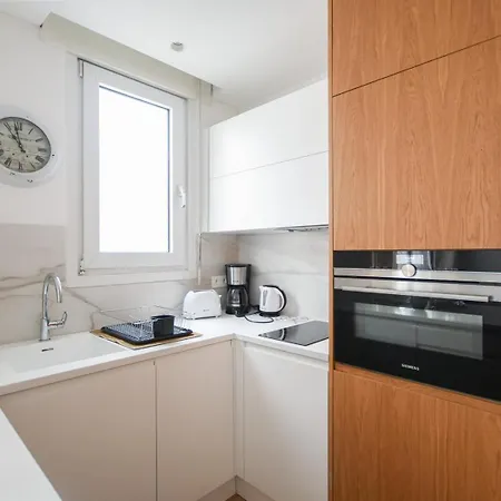 Guestready - Montaigne Luxury - Design Apartment Paris